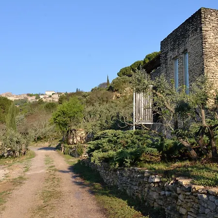 Les Milles Roches Bed & Breakfast